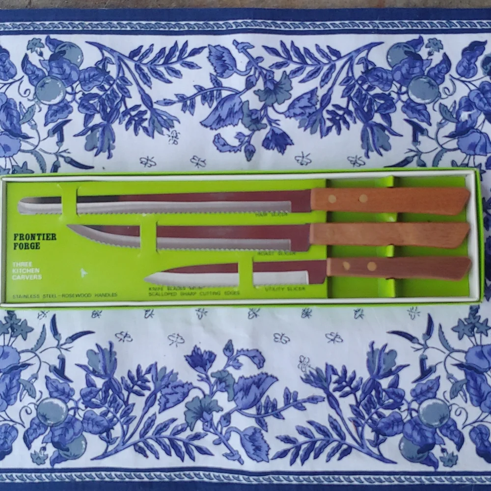 Vtg Japan Made Carving Knife Set, Rose Wood Handle